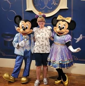 Meet your Posher, Theresa